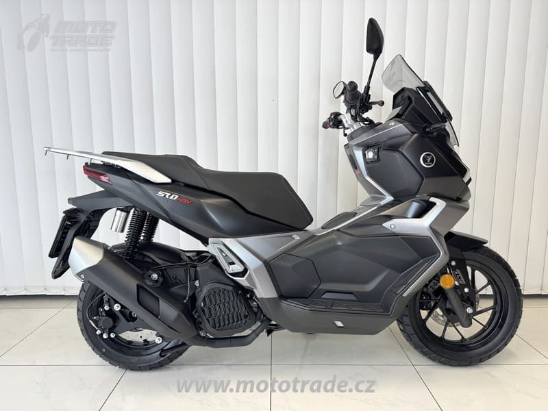 Voge SR1 125i ADV