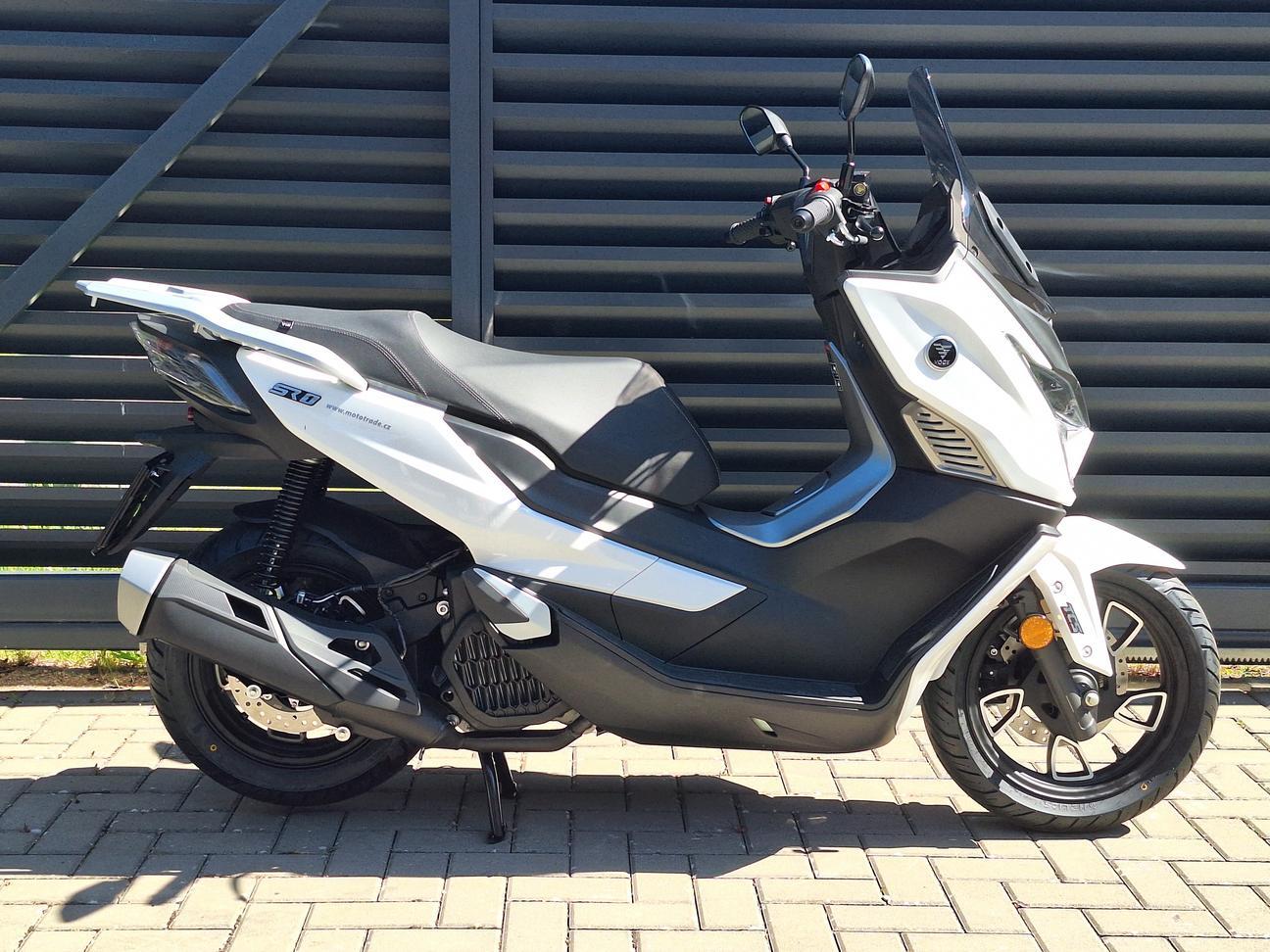 Voge SR1 125i GT