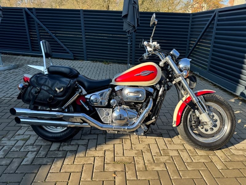 Suzuki VZ 800 Marauder