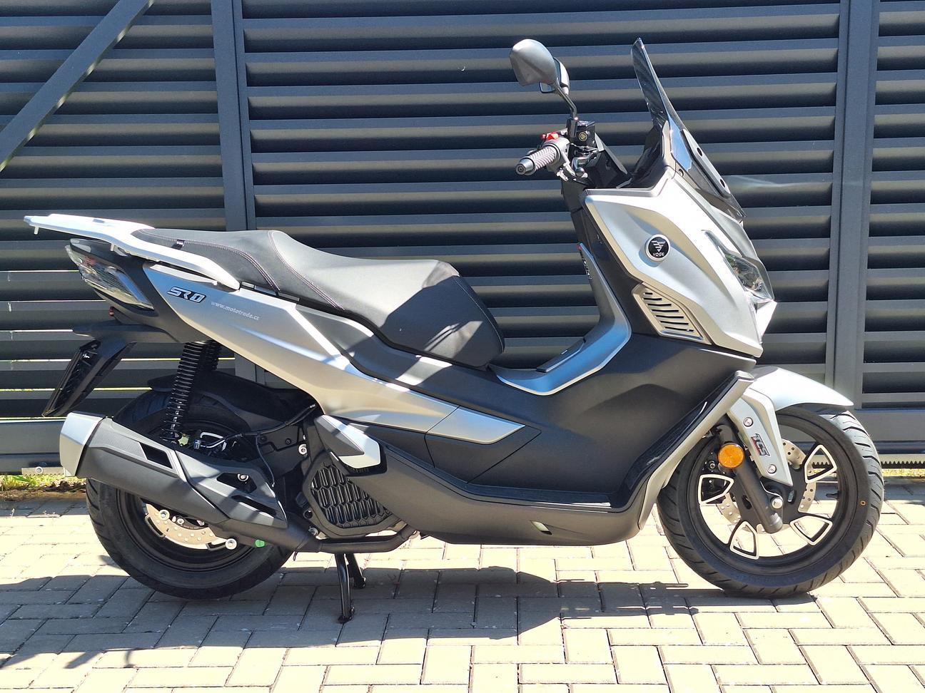 Voge SR1 125i GT