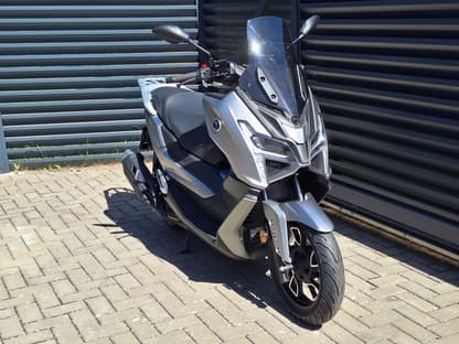 Voge SR1 125i GT