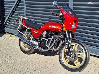 Honda CB 400N