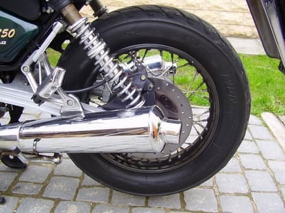 Moto Guzzi Nevada 750
