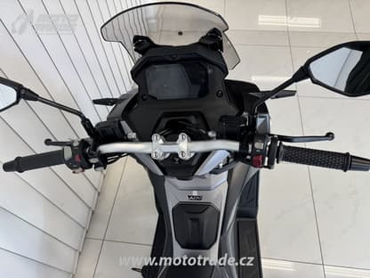 Voge SR1 125i ADV
