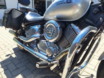Yamaha XVS 1100 Dragstar
