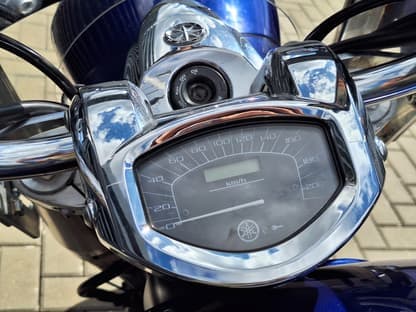 Yamaha XVS 1300 A MidnightStar