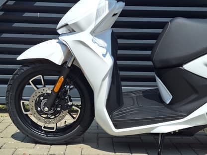 Voge SR16 125i