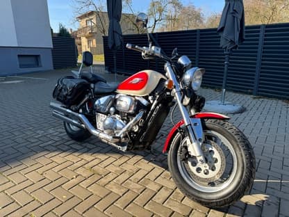 Suzuki VZ 800 Marauder