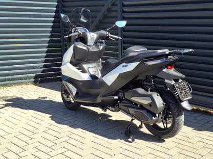 Voge SR3 250i