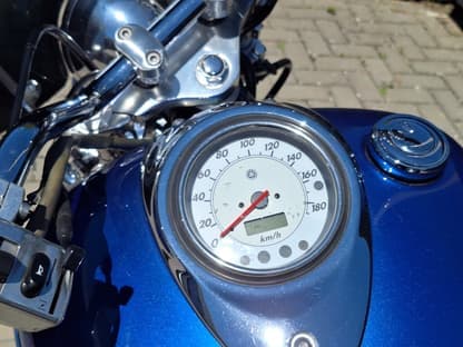 Yamaha XVS 1100 Dragstar