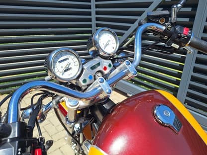 Yamaha XV 750 Virago