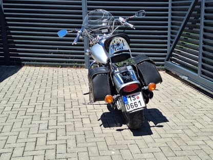 Yamaha XVS 1100 Dragstar