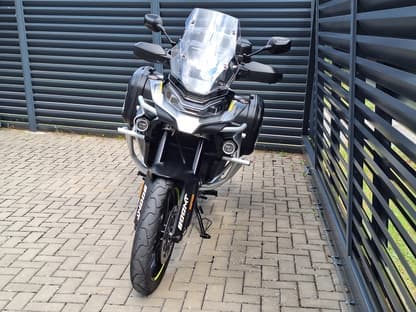 CF Moto 800 MT