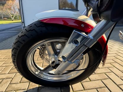 Suzuki VZ 800 Marauder