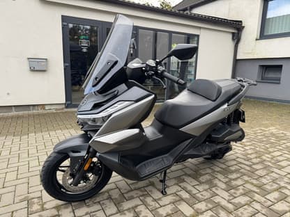 Voge SR3 250i