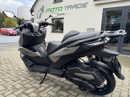 Voge SR3 250i