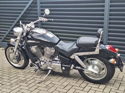 Honda VTX 1800 C