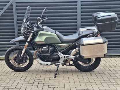 Moto Guzzi V85TT