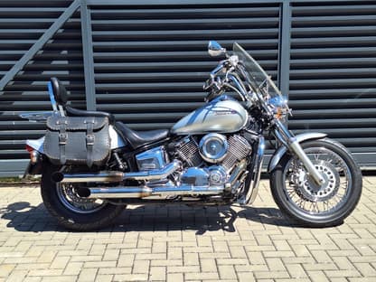Yamaha XVS 1100 Dragstar