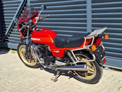 Honda CB 400N