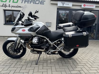 Moto Guzzi Stelvio