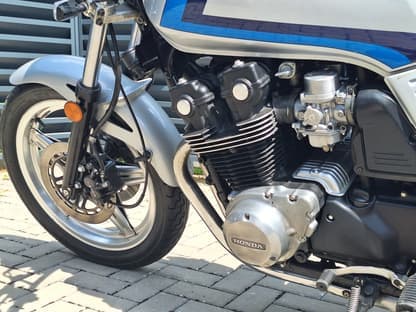 Honda CB 900F