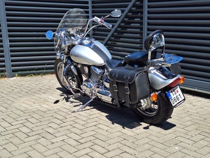 Yamaha XVS 1100 Dragstar