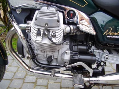 Moto Guzzi Nevada 750