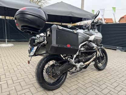 Moto Guzzi Stelvio