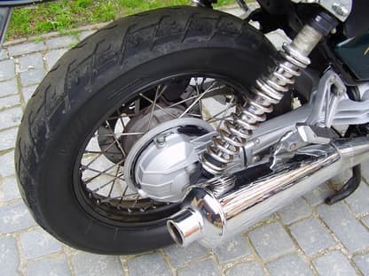 Moto Guzzi Nevada 750