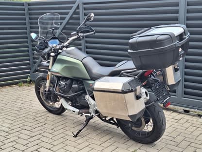 Moto Guzzi V85TT