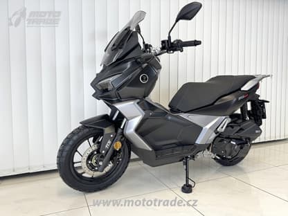 Voge SR1 125i ADV