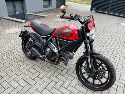 Ducati Scrambler 800