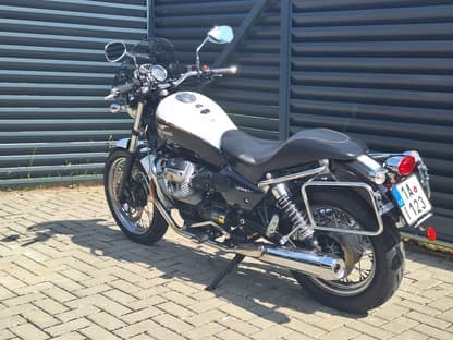 Moto Guzzi Nevada 750 Anniversario