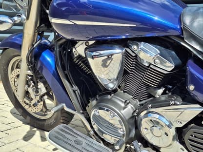 Yamaha XVS 1300 A MidnightStar