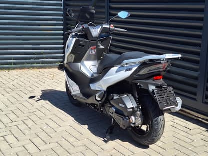Voge SR1 125i GT
