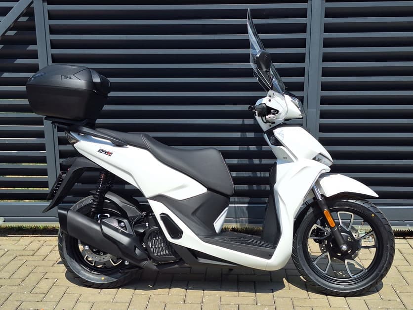 Voge SR16 125i