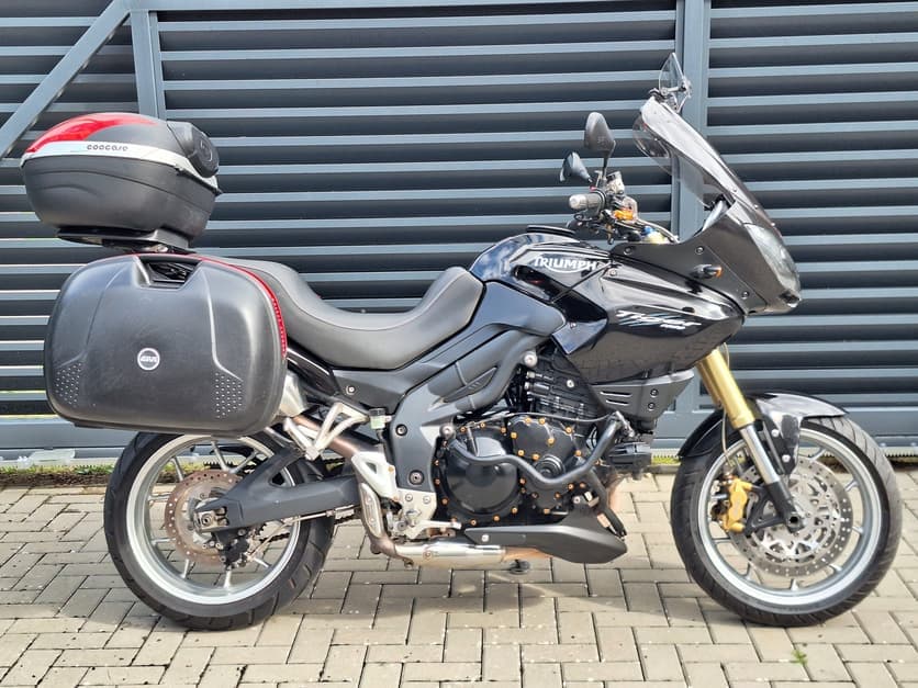 Triumph Tiger 1050