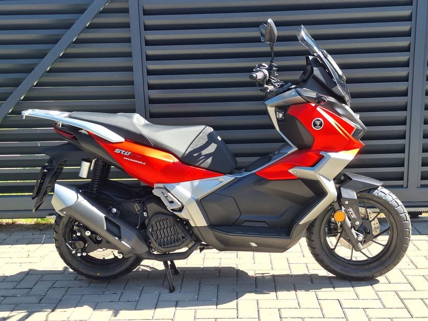 Voge SR1 125i ADV